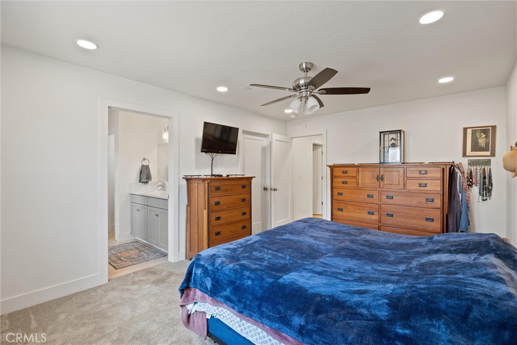 495 Castle Drive Property Photo 14