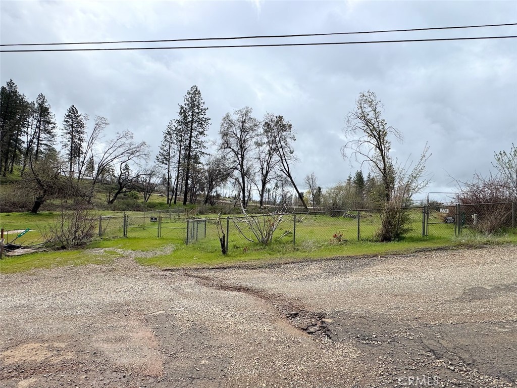 778 E Oak Street Property Photo 1