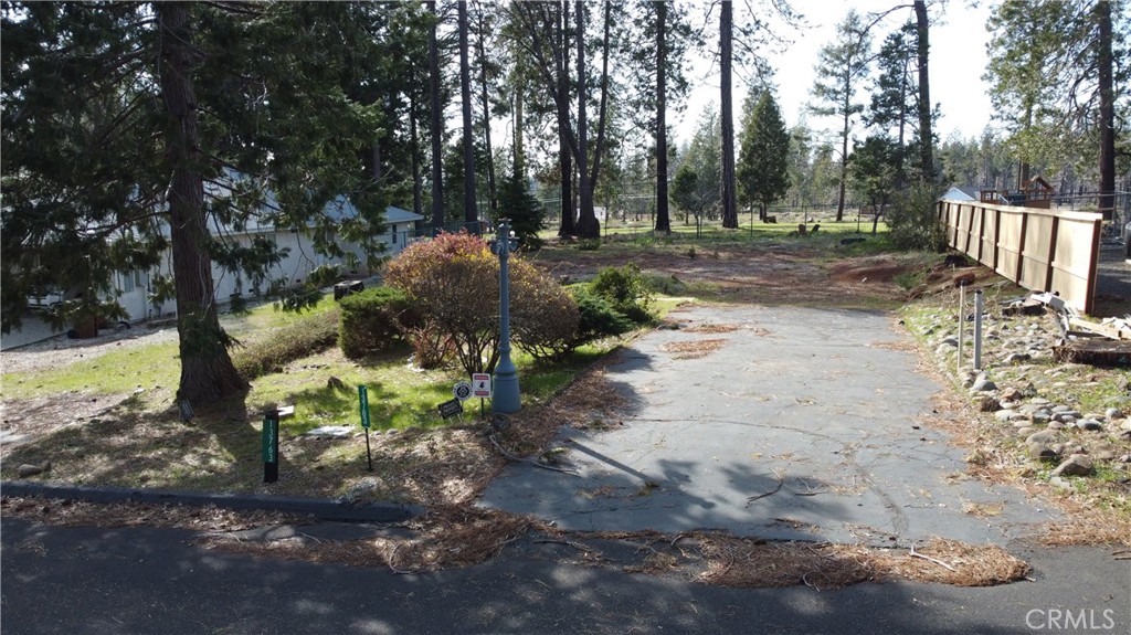 13763 Eureka Drive Property Photo