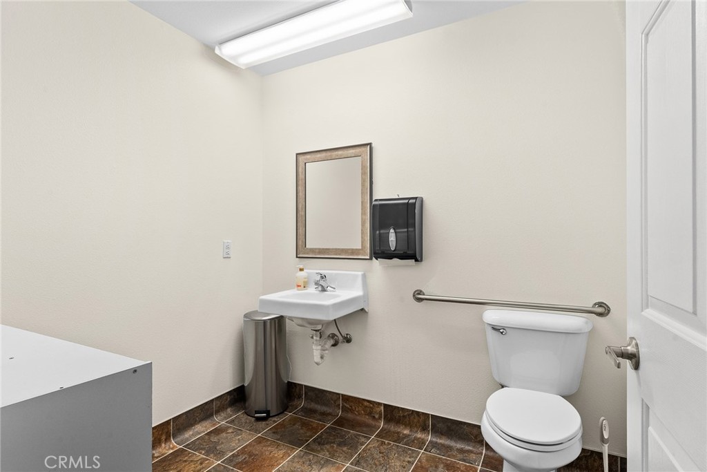 5910 Clark Road Property Photo 34