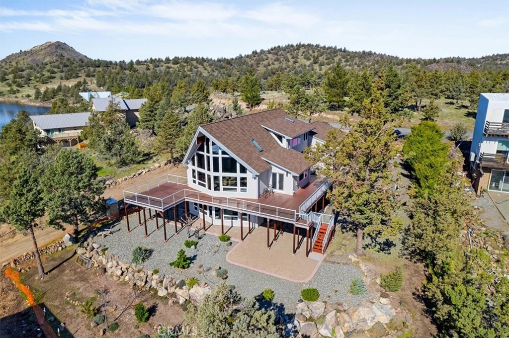 15516 Valley View Drive Property Photo