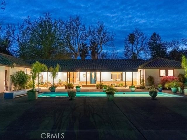 195 Howell Avenue Property Photo 1