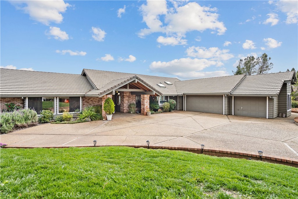 14830 Eagle Ridge Drive Property Photo