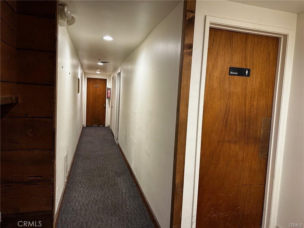 243 W 2nd Street Property Photo 10