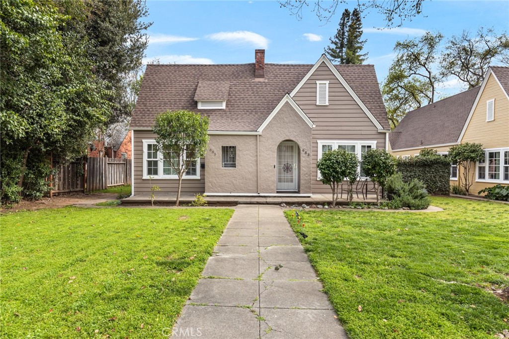 683 Eastwood Avenue Property Photo