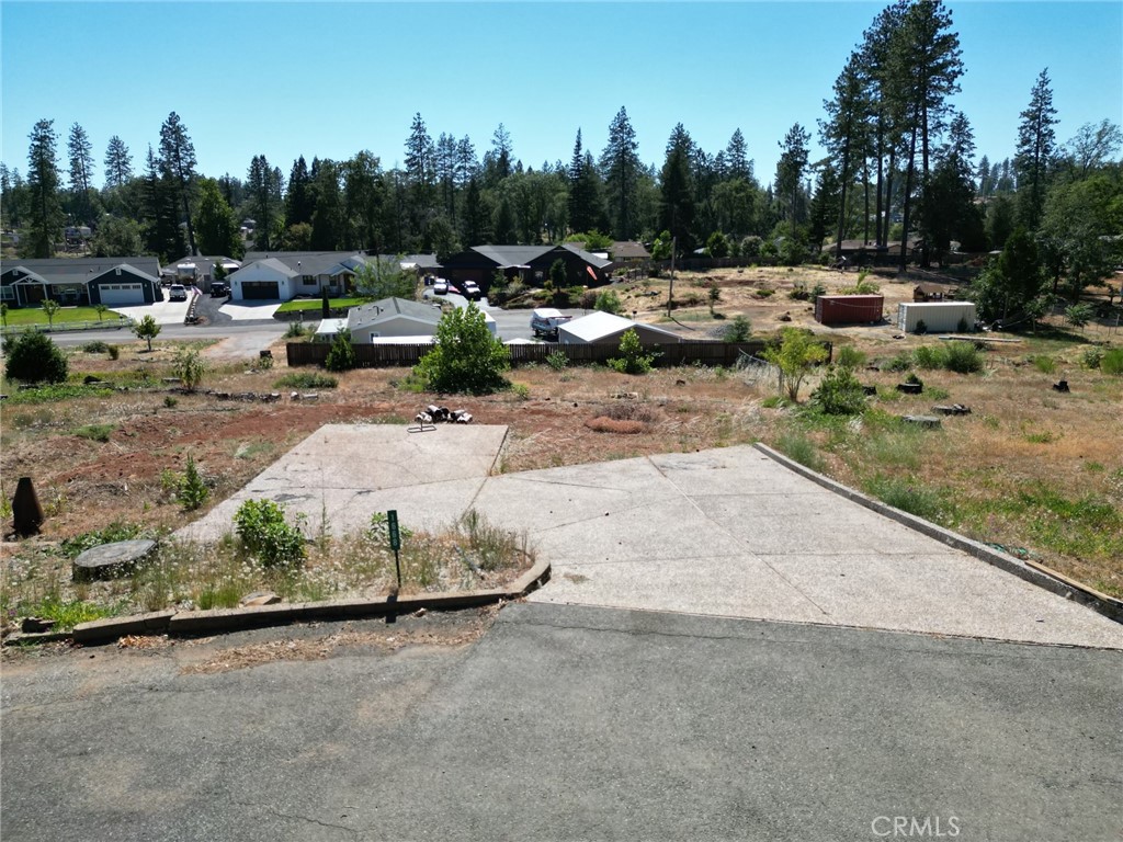 1668 Robin Place Property Photo 1