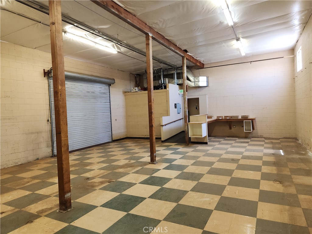 5990 Foster Road Property Photo 10