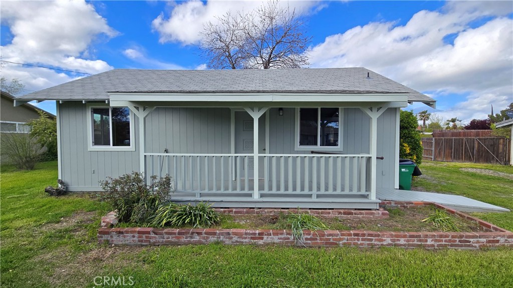 235 E Tehama Street Property Photo 1