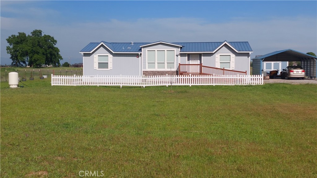 4250 Osborn Road Property Photo 1