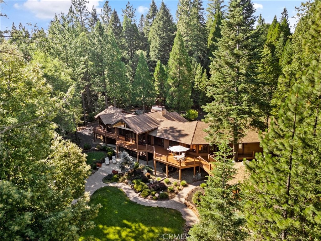 6711 Lakefront Drive