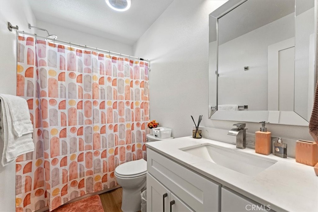 24565 Foster Road Property Photo 16