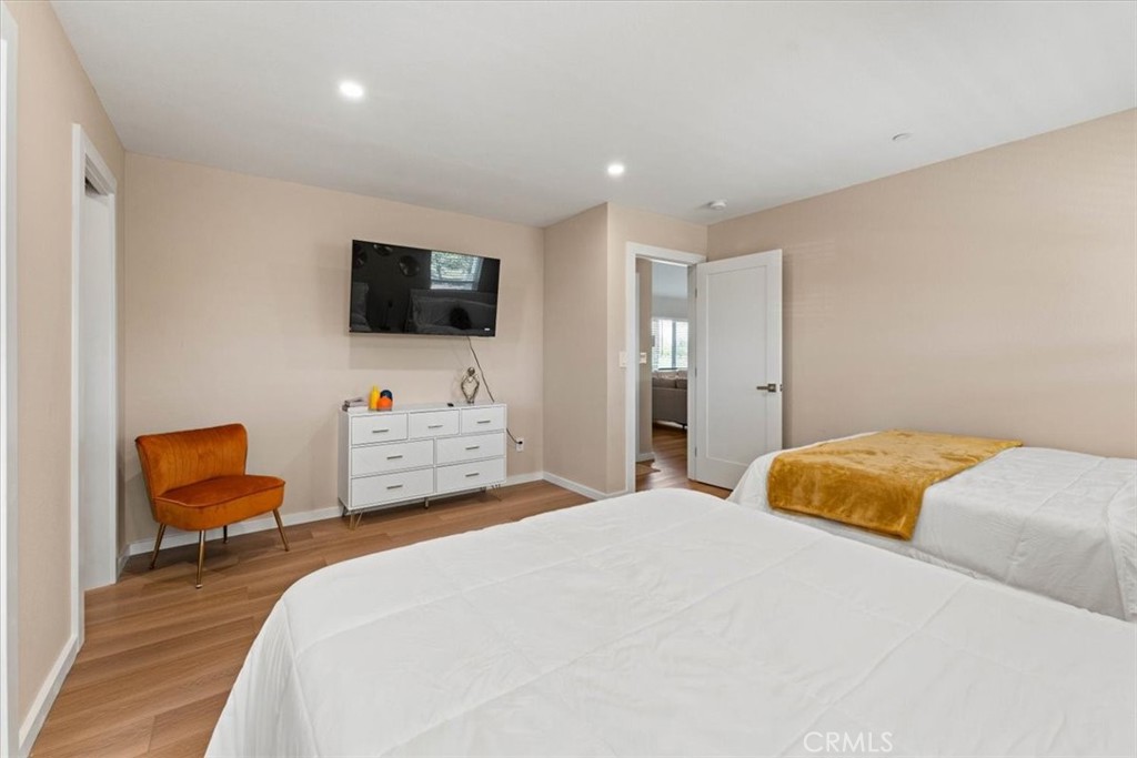 24565 Foster Road Property Photo 19
