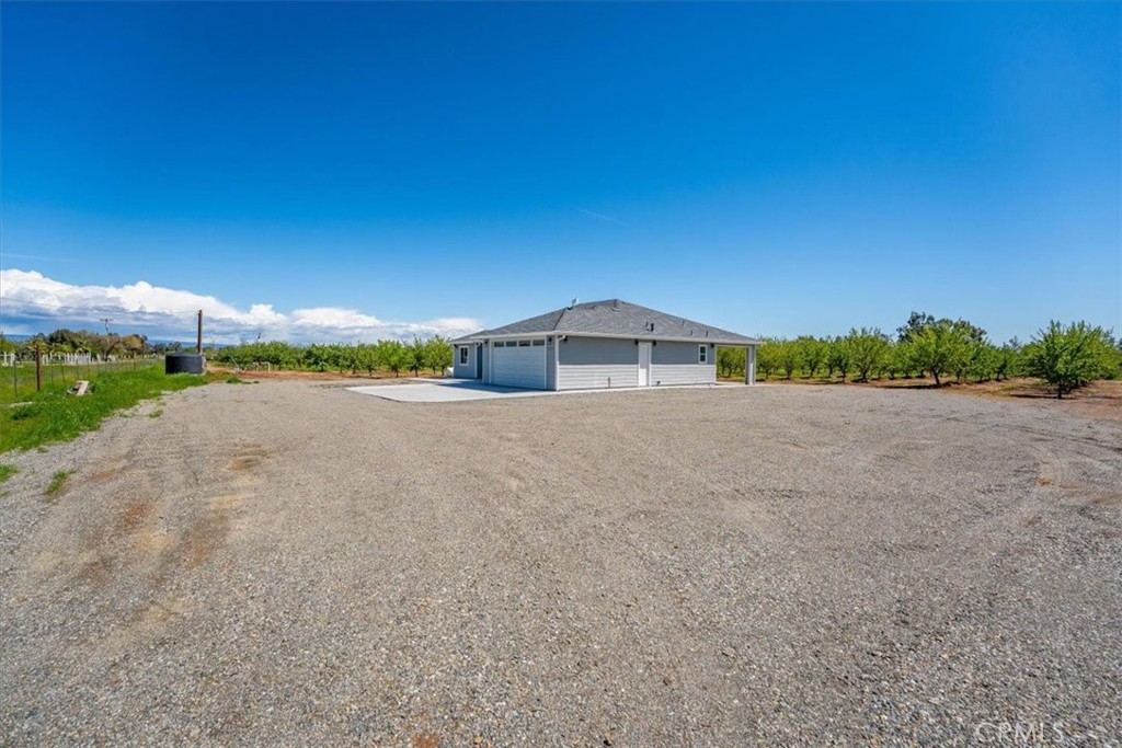 24565 Foster Road Property Photo 29