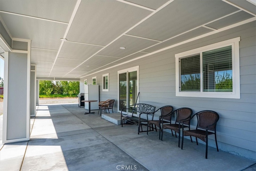 24565 Foster Road Property Photo 33