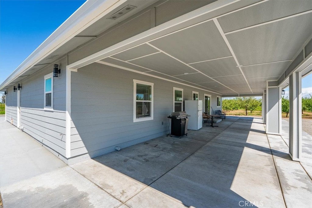 24565 Foster Road Property Photo 36