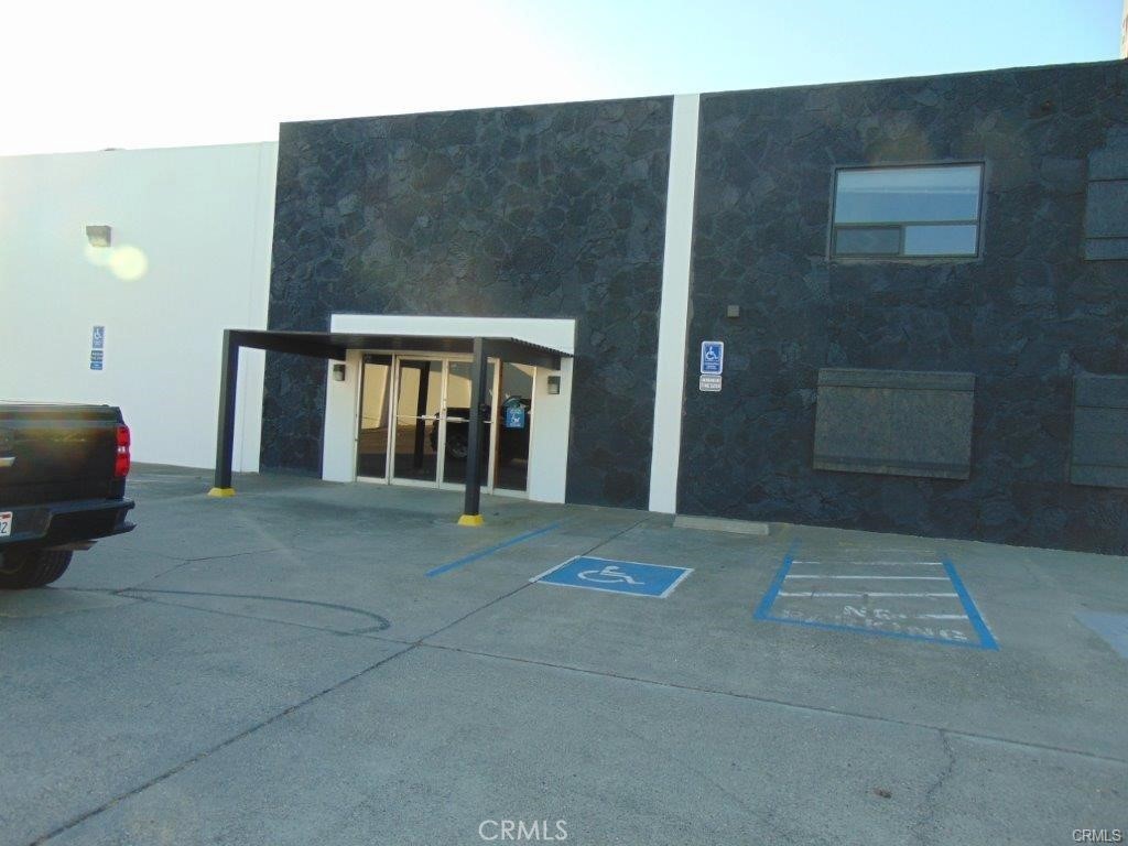 250 Walsh Avenue Property Photo 4