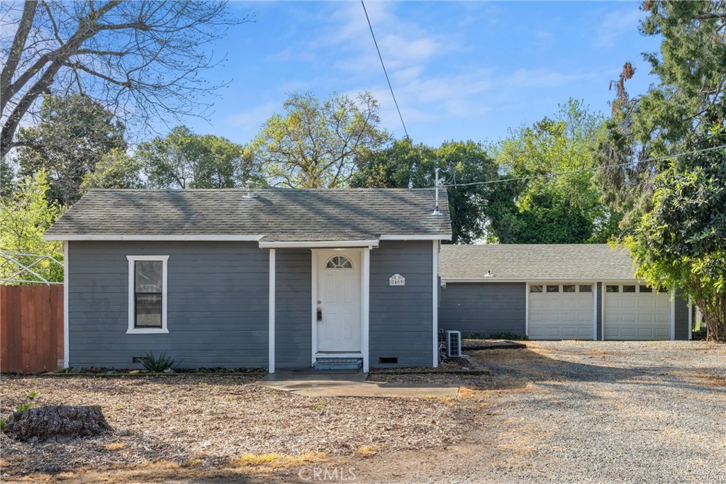 2409 Florida Lane Property Photo