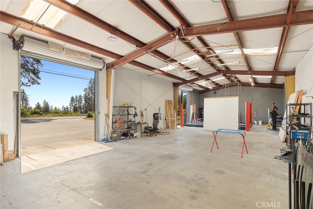 8935 Skyway Property Photo 2