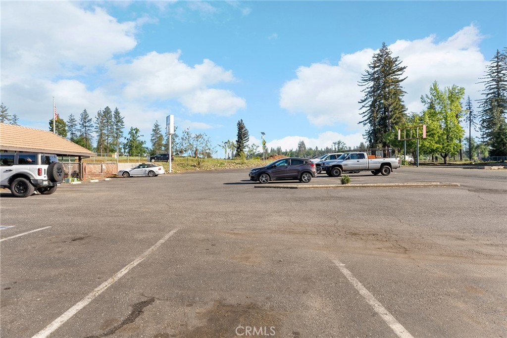 7126 Skyway Property Photo 46