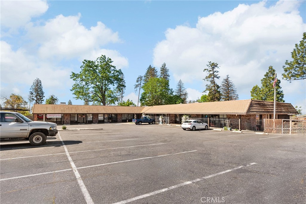 7126 Skyway Property Photo 53