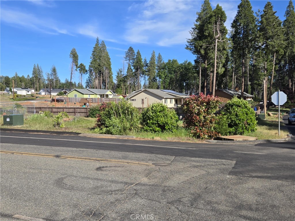 6342 Ponderosa Way Property Photo 6