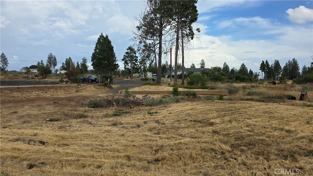 6459 Kingsdale Court Property Photo 5