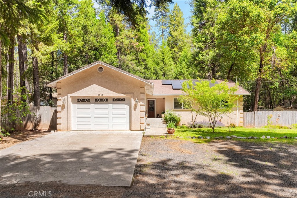 6515 Elmwood Drive Property Photo 1