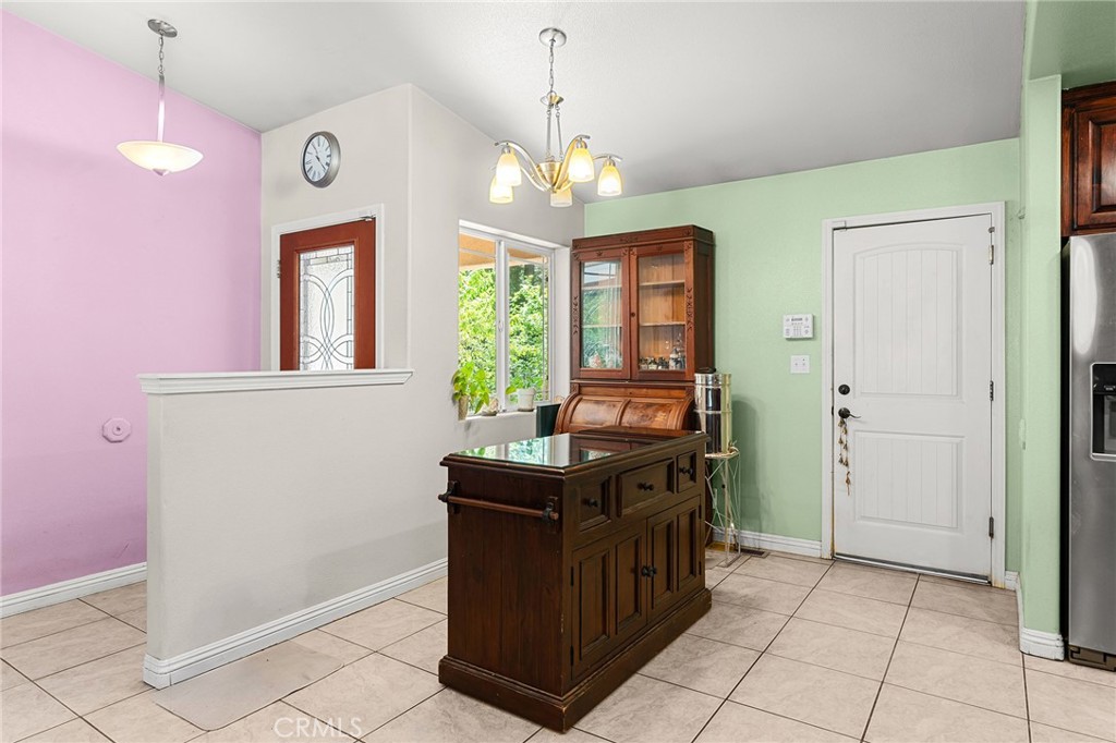 6515 Elmwood Drive Property Photo 7