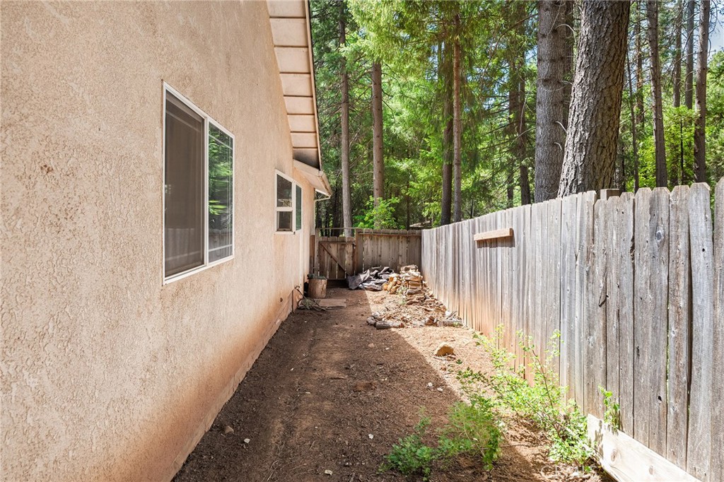 6515 Elmwood Drive Property Photo 36