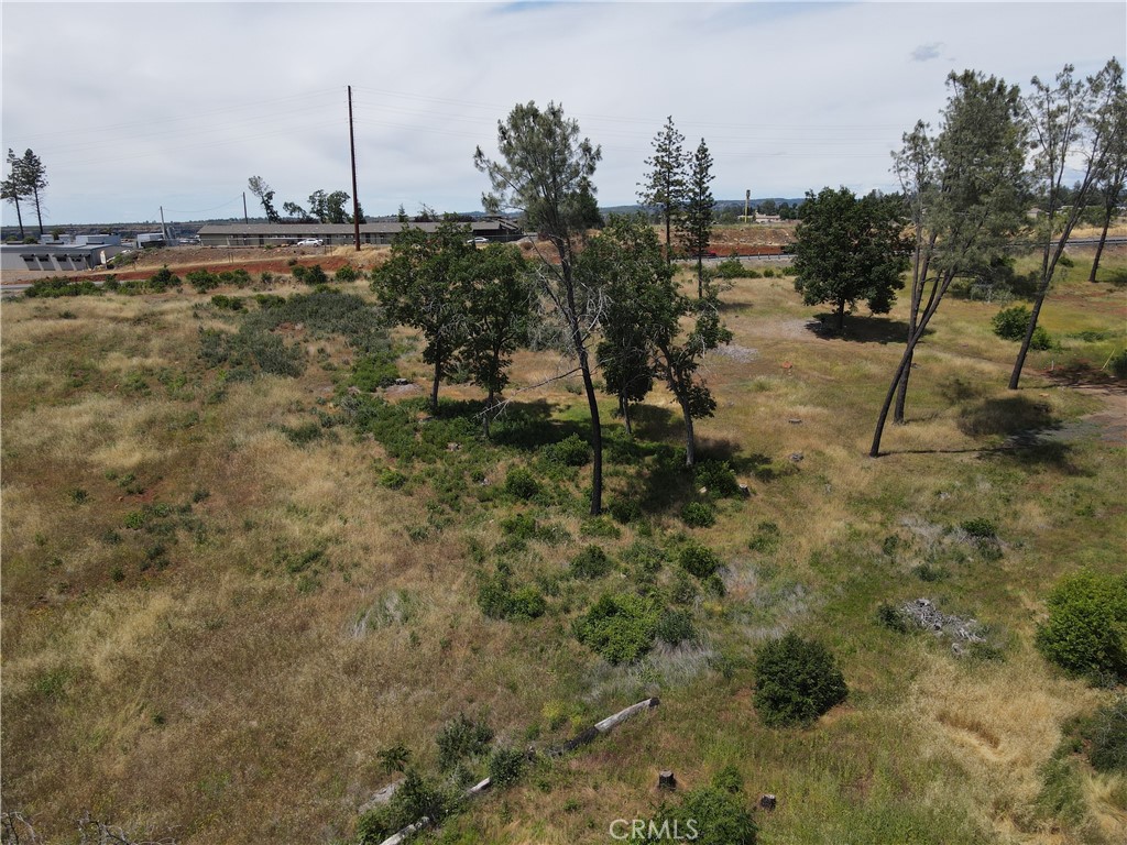 199 Pacific Drive Property Photo 5