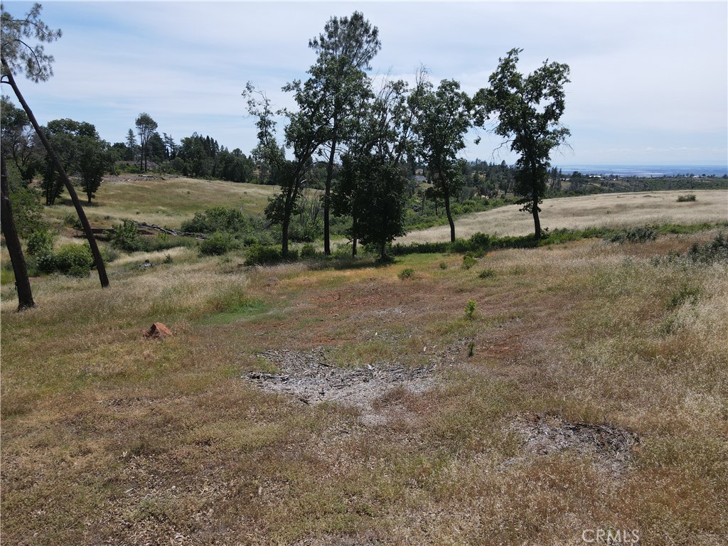 199 Pacific Drive Property Photo 10