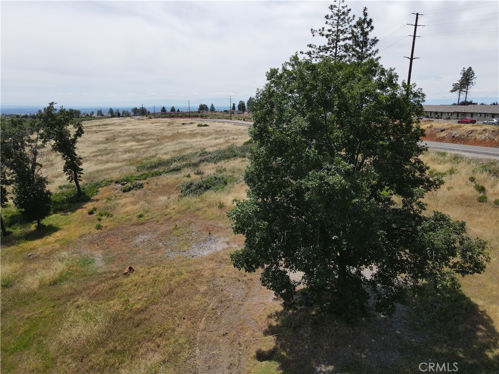 199 Pacific Drive Property Photo 13