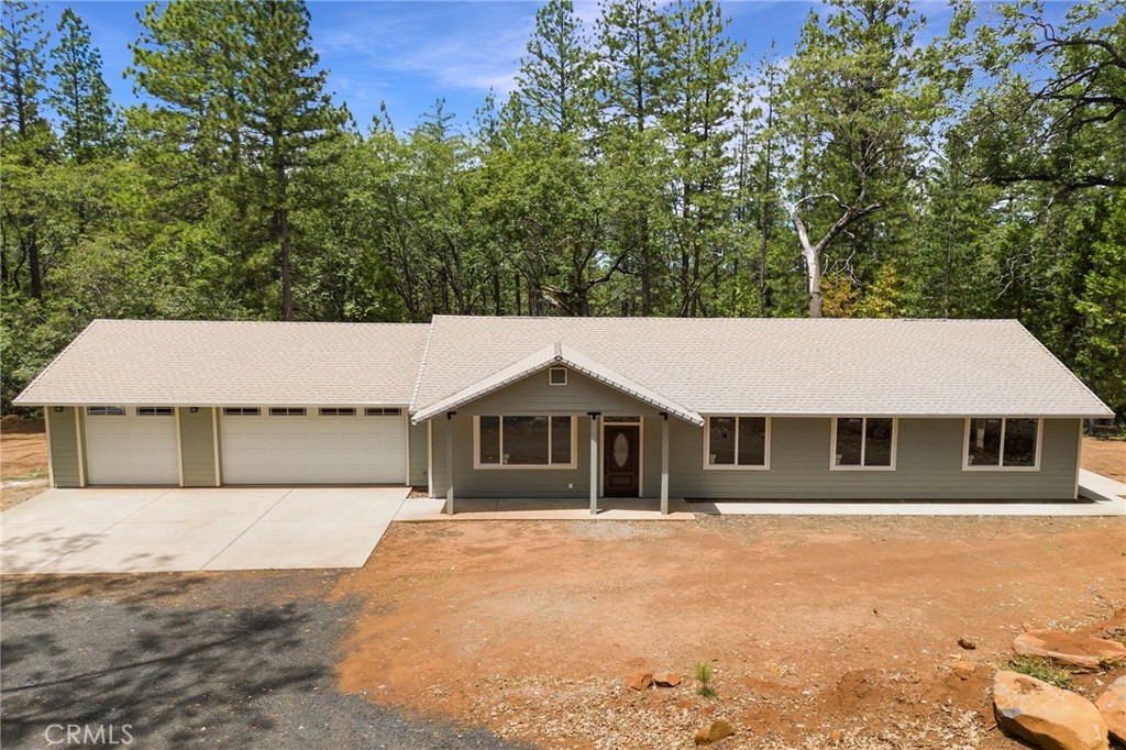 4901 Papaya Road Property Photo