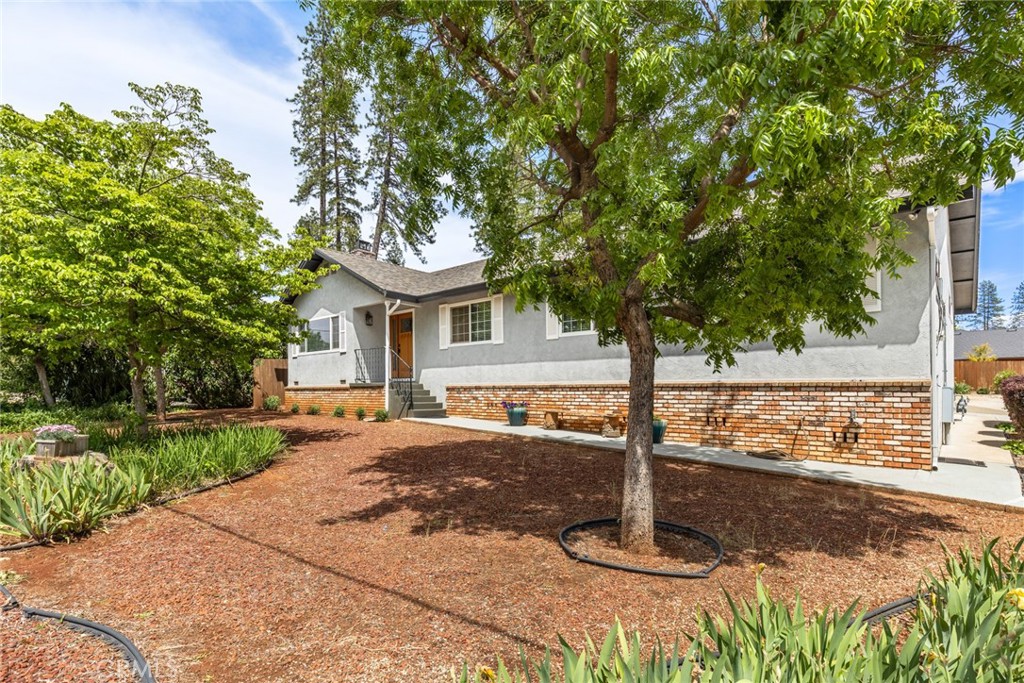 6680 Brook Way Property Photo 1