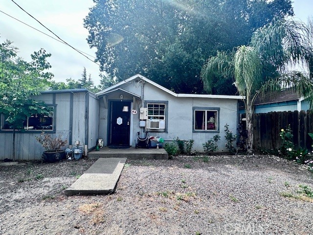 1414 Almond Street Property Photo 1