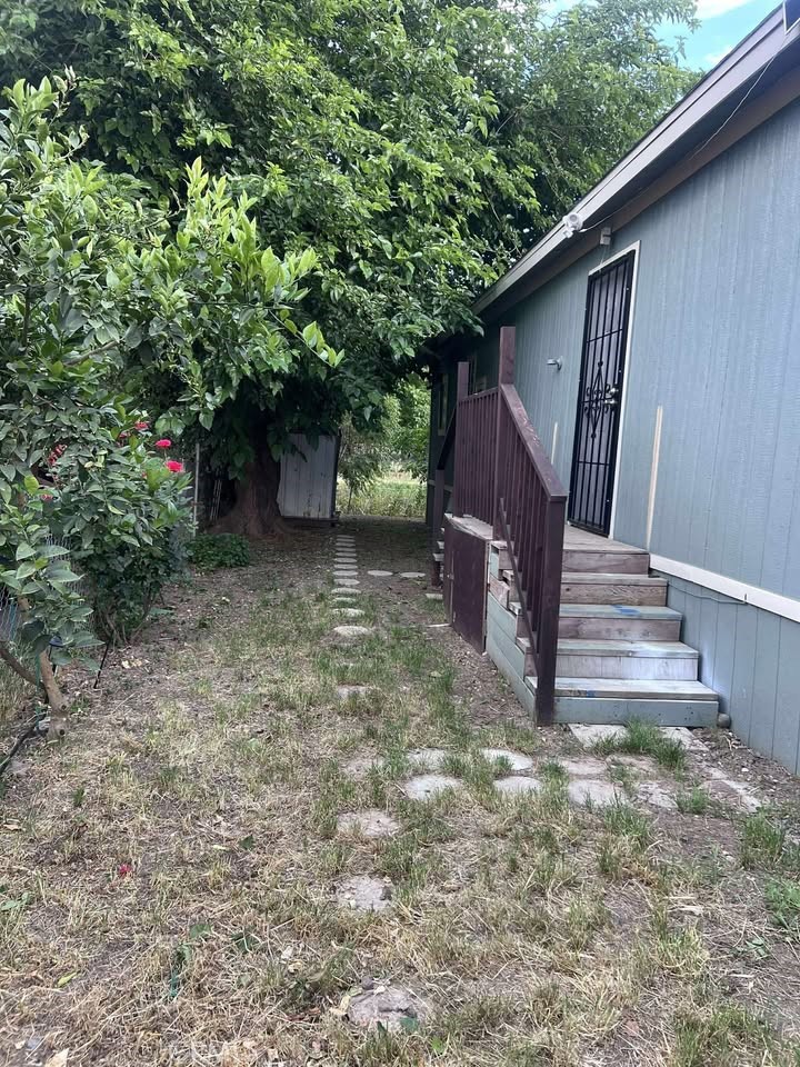 240 Sacramento Avenue 16 Property Photo 1