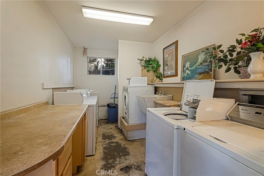333 Crescent Street Property Photo 13