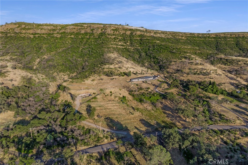 2470 Honey Run Road Property Photo 3