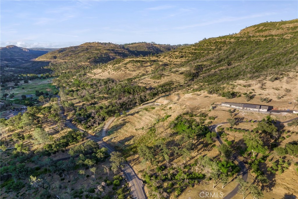 2470 Honey Run Road Property Photo 13