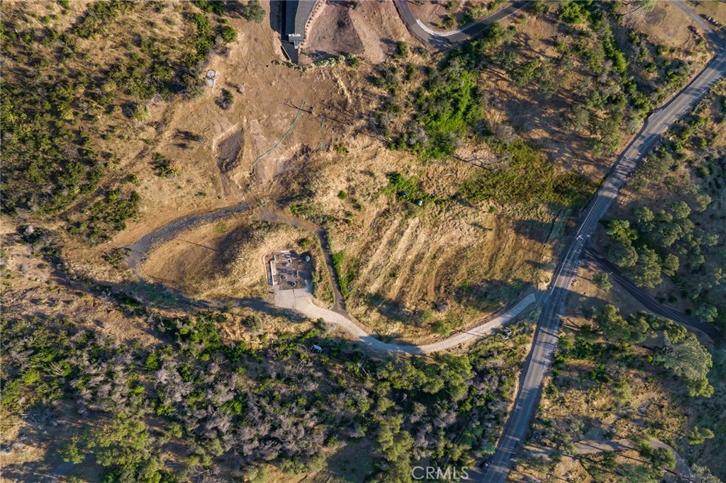 2470 Honey Run Road Property Photo 15