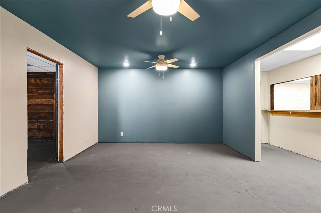 1737 Wyandotte Avenue Property Photo 4