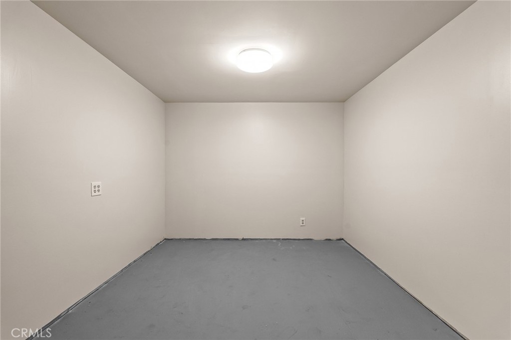 1737 Wyandotte Avenue Property Photo 13