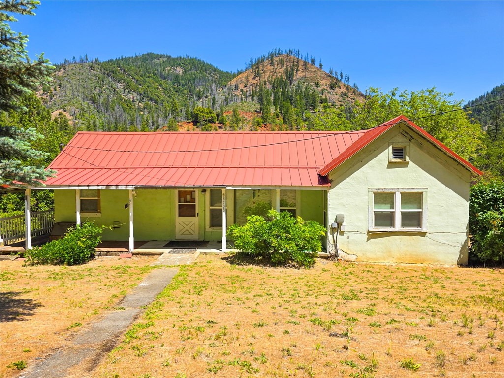 38703 State Highway 96 Property Photo 1