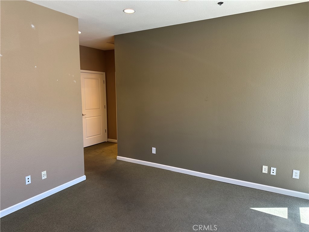 29 Bellarmine Court Property Photo 2