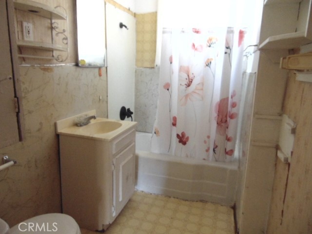 2018 Donnovan Avenue Property Photo 15