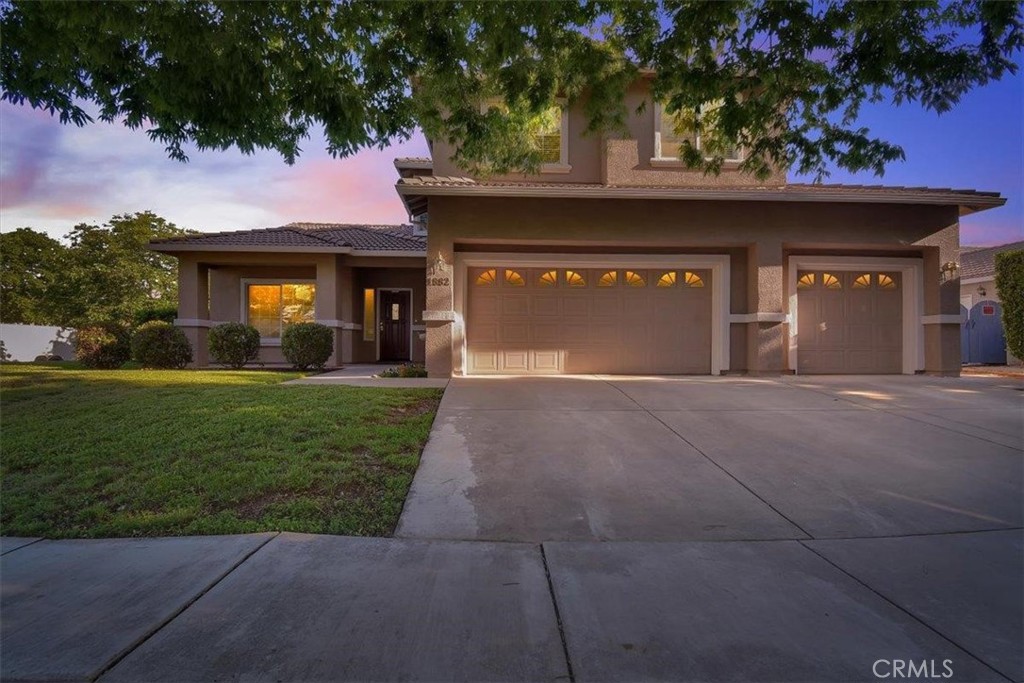 1882 Hunji Drive Property Photo 1