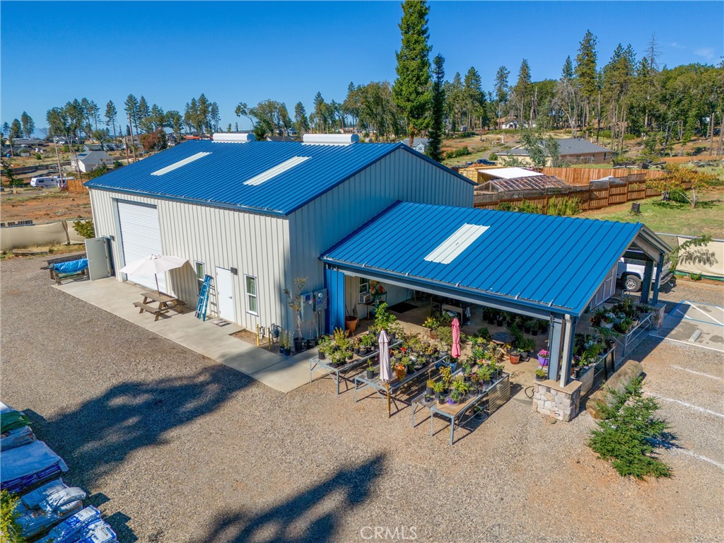 7671 Skyway Property Photo 1