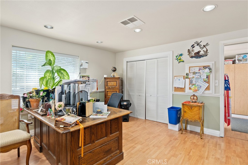 7671 Skyway Property Photo 15