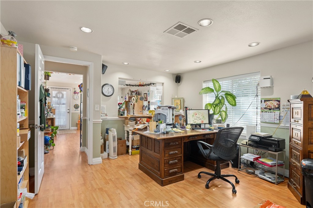 7671 Skyway Property Photo 16