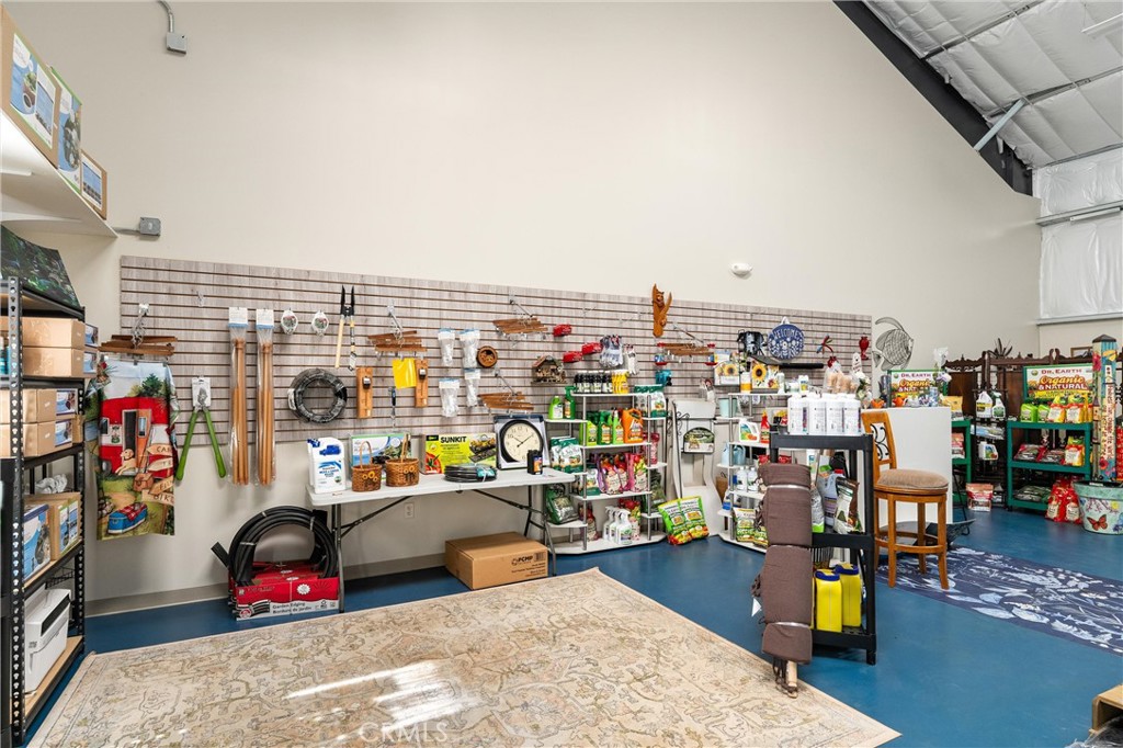7671 Skyway Property Photo 33